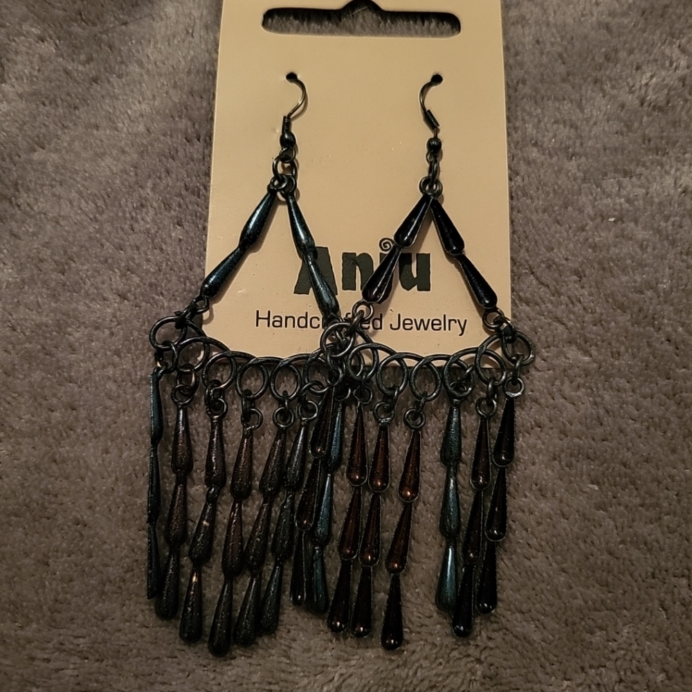 Anju Earrings NEW
